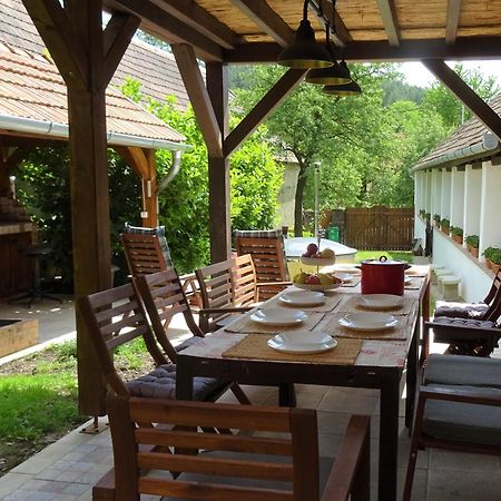 Padláskincsek Muskátlis Vendégház Nagyborzsony Exterior foto